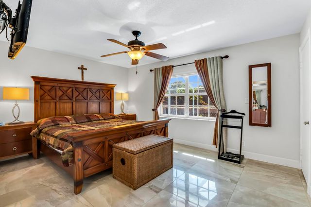 19626 Sea Pines Way, Boca Raton, FL 33498