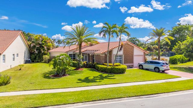 19626 Sea Pines Way, Boca Raton, FL 33498