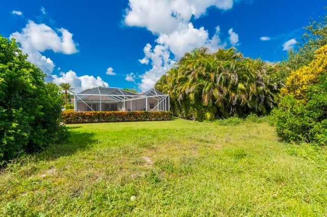 19626 Sea Pines Way, Boca Raton, FL 33498