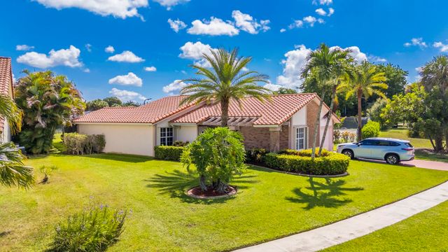 19626 Sea Pines Way, Boca Raton, FL 33498