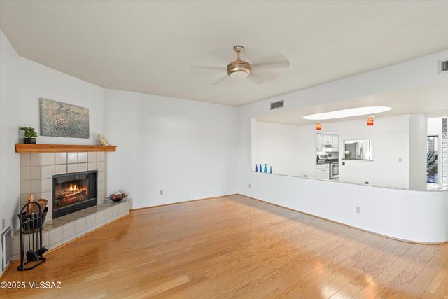 5217 N 1st Avenue, Tucson, AZ 85718