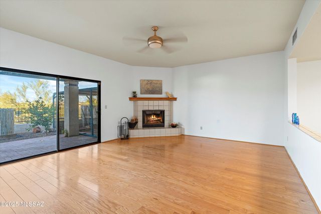 5217 N 1st Avenue, Tucson, AZ 85718