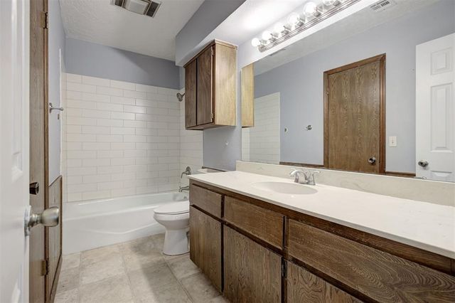 3815 Belhaven Circle 3817, Norman, OK 73072