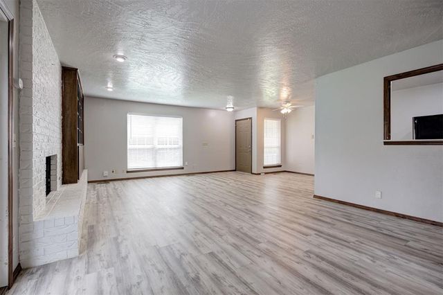 3815 Belhaven Circle 3817, Norman, OK 73072