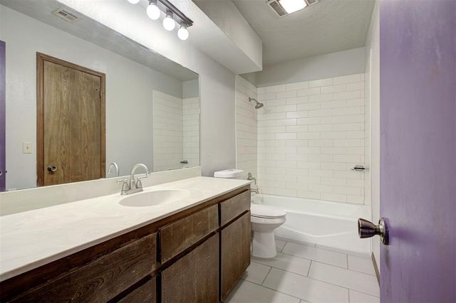3815 Belhaven Circle 3817, Norman, OK 73072