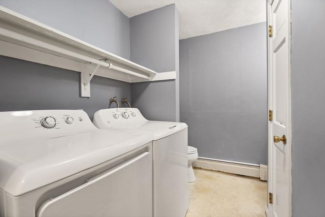8 Matthew Lane, Chelmsford, MA 01824