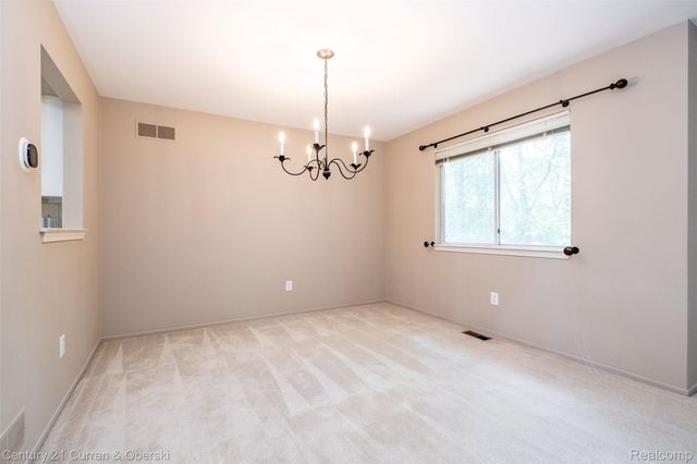6565 Quail Run Circle, Westland, MI 48185