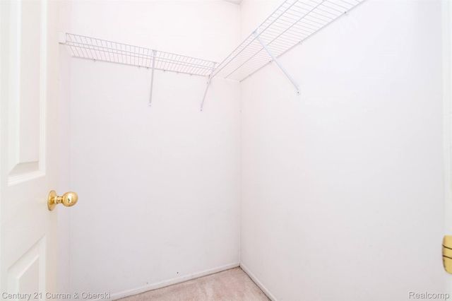 6565 Quail Run Circle, Westland, MI 48185