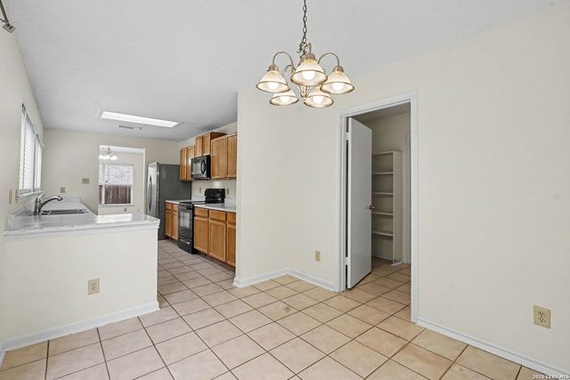 8043 CANTURA MLS, Converse, TX 78109