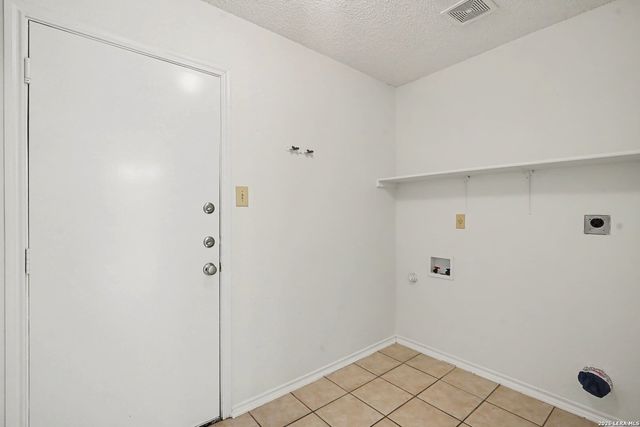 8043 CANTURA MLS, Converse, TX 78109