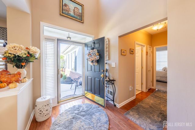 416 Melrose Way, Monroe, NJ 08831