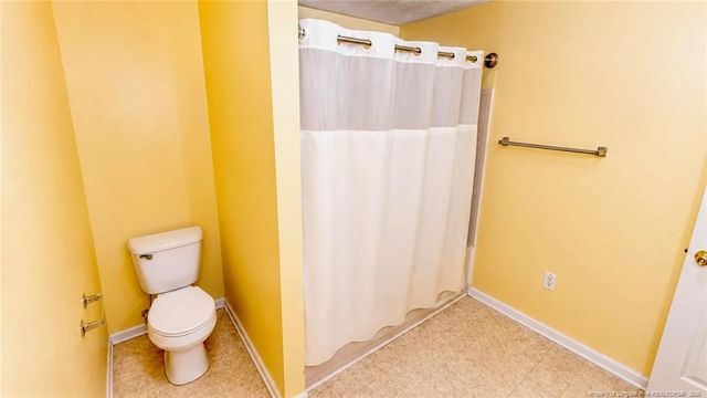 118 Woodbine Drive, Raeford, NC 28376