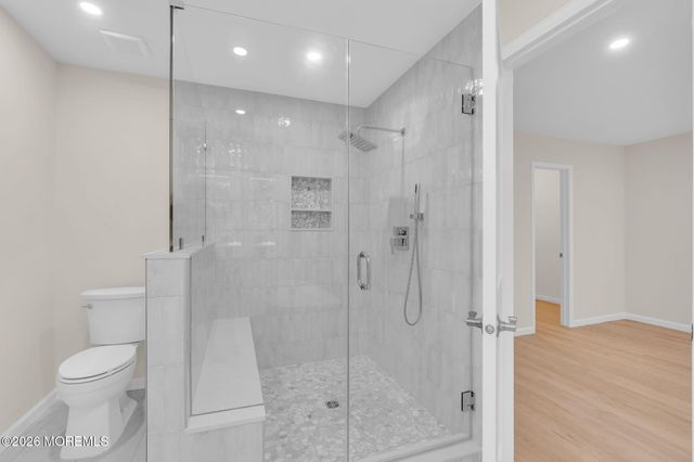 14 Mayfair Court, Little Silver, NJ 07739