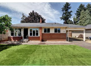 1421 Ne 9TH St, Mc Minnville, OR 97128