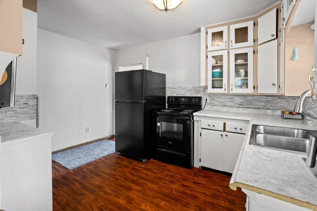 405 14th Street N, Moorhead, MN 56560