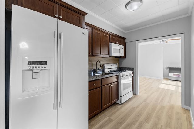 36 Mcclure Place, Fall River, MA 02720