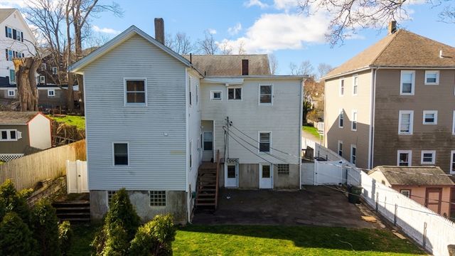 36 Mcclure Place, Fall River, MA 02720