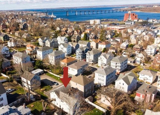 36 Mcclure Place, Fall River, MA 02720