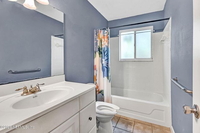 1800 PARK Avenue 232, Orange Park, FL 32073