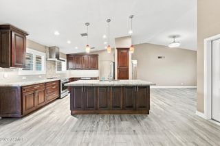 10720 E CLINTON Street, Scottsdale, AZ 85259