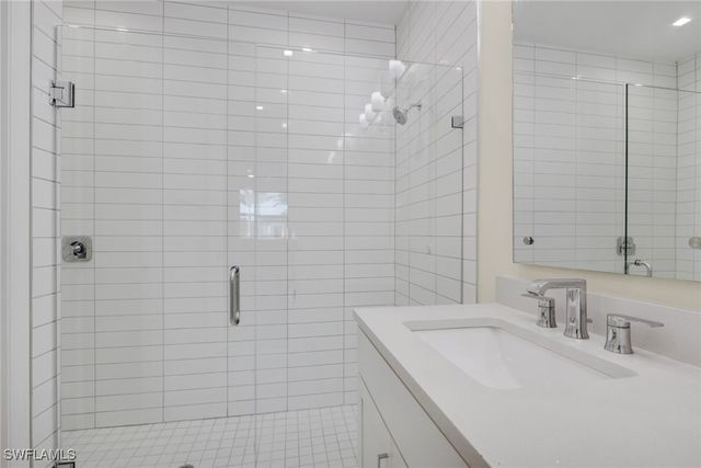 7540 Carnegie WAY, Naples, FL 34119