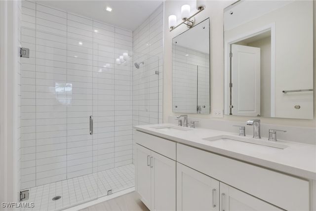 7540 Carnegie WAY, Naples, FL 34119