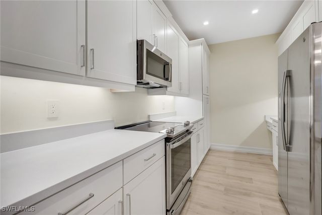 7540 Carnegie WAY, Naples, FL 34119