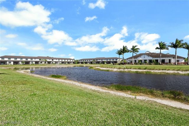 7540 Carnegie WAY, Naples, FL 34119