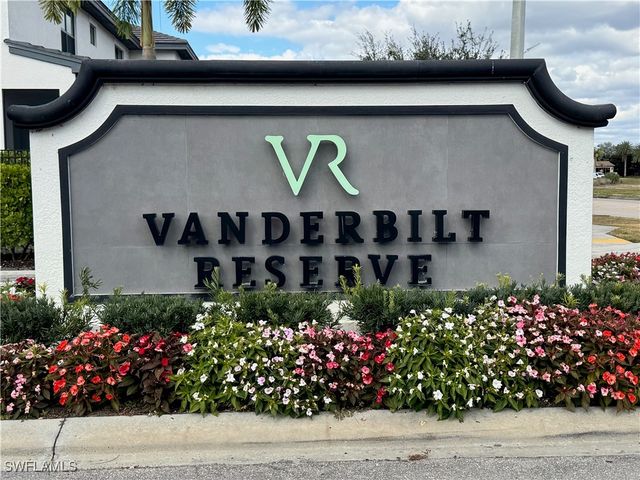 7540 Carnegie WAY, Naples, FL 34119