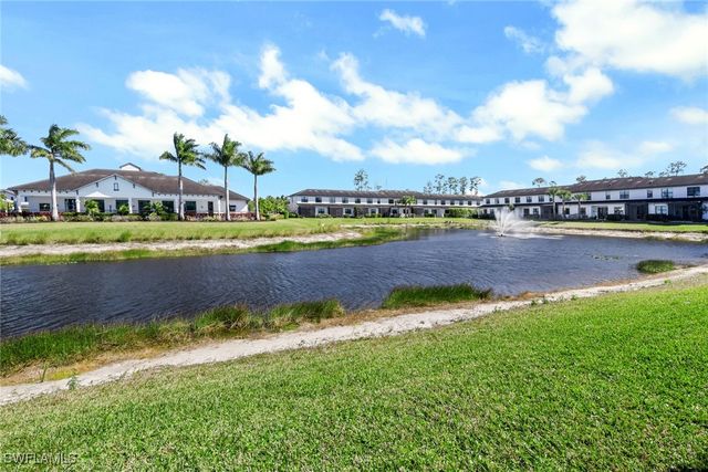 7540 Carnegie WAY, Naples, FL 34119