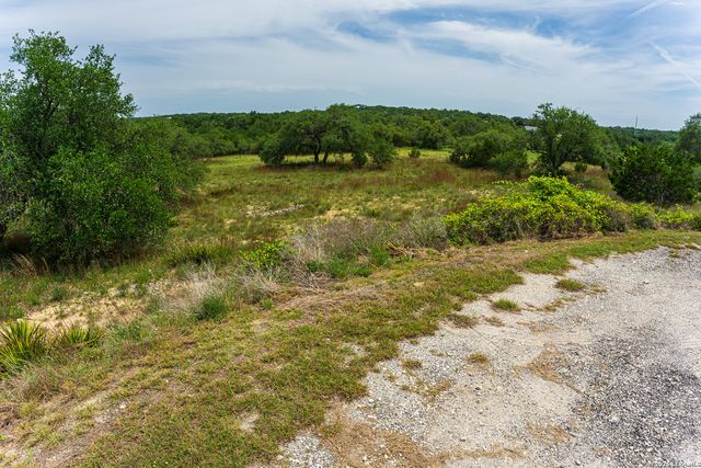 107 Thomas Frost, Blanco, TX 78606