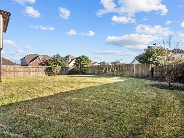 5922 Rosemary Circle, Baytown, TX 77521
