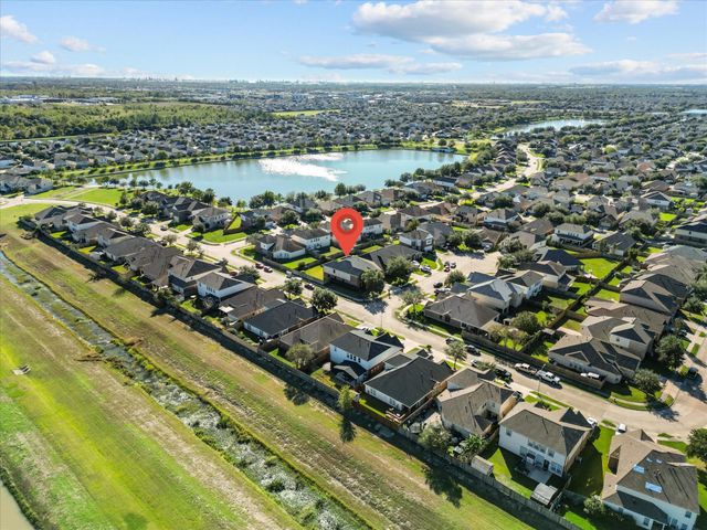 5922 Rosemary Circle, Baytown, TX 77521