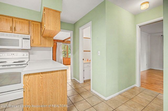 1878 Cahill Drive, East Lansing, MI 48823