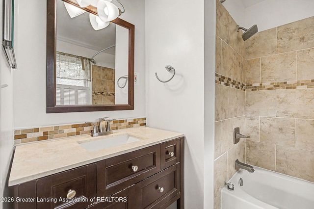 1878 Cahill Drive, East Lansing, MI 48823
