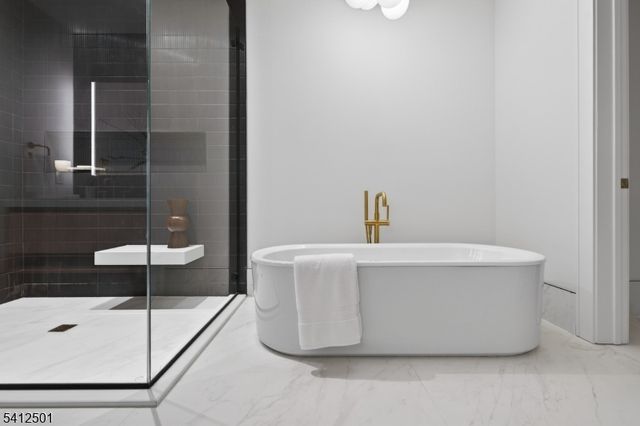 16 Paris Ave 3, Rockleigh Boro, NJ 07647