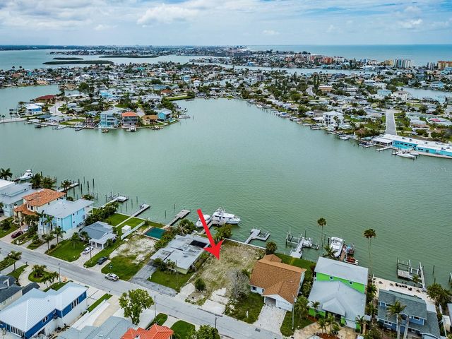 813 BAY POINT DRIVE, Madeira Beach, FL 33708