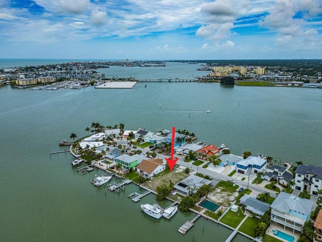 813 BAY POINT DRIVE, Madeira Beach, FL 33708