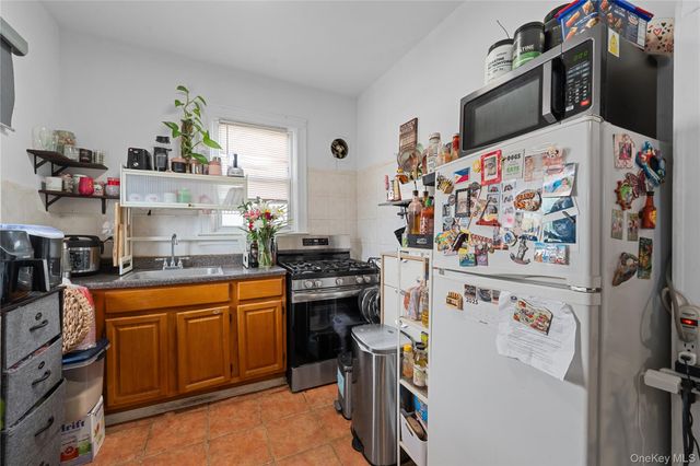 8745 114th Street, Richmond Hill, NY 11418