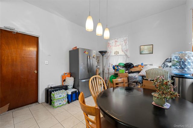 8745 114th Street, Richmond Hill, NY 11418