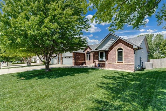 400 E La Mesa, Derby, KS 67037