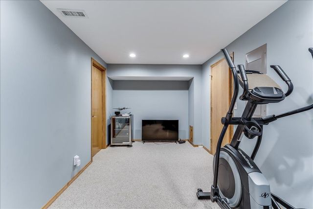 400 E La Mesa, Derby, KS 67037