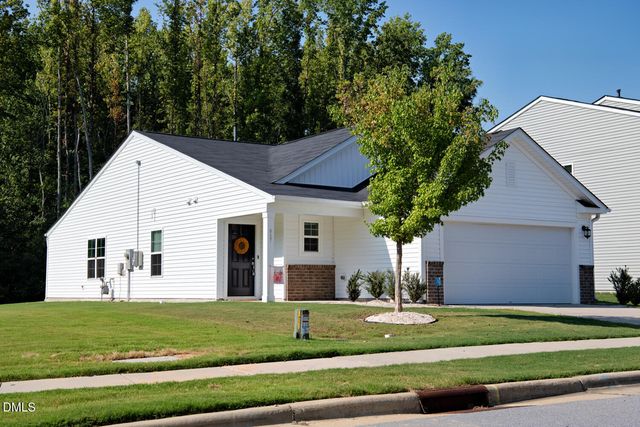 917 Bellewood Gardens Drive, Angier, NC 27501