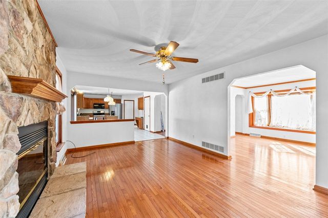 104 Pagano Dr, Hempfield Twp, PA 15672