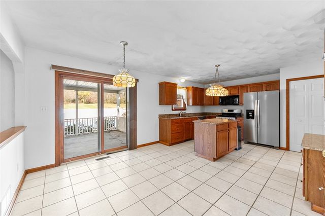 104 Pagano Dr, Hempfield Twp, PA 15672