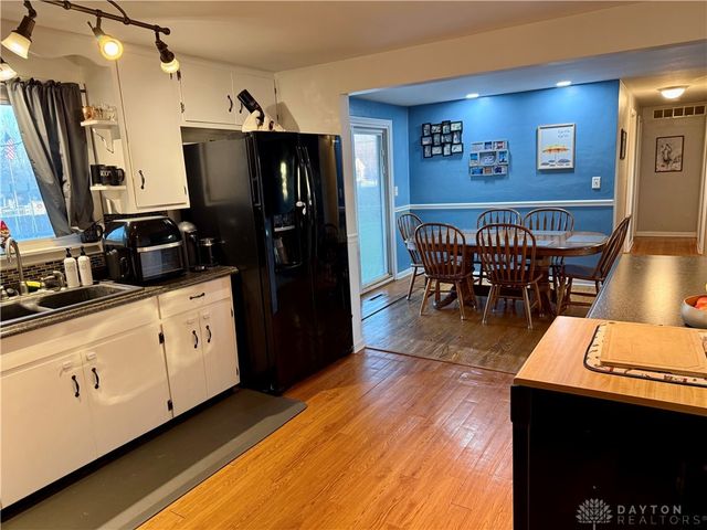 1033 Westmont Circle, Springfield, OH 45503