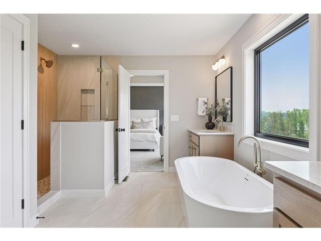 3634 Knightsbridge Trail N, Lake Elmo, MN 55042