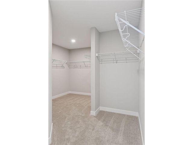 3634 Knightsbridge Trail N, Lake Elmo, MN 55042