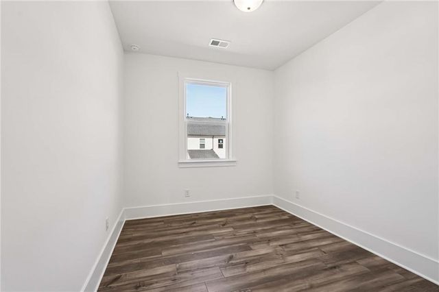 1607 Worley Way NW, Atlanta, GA 30318