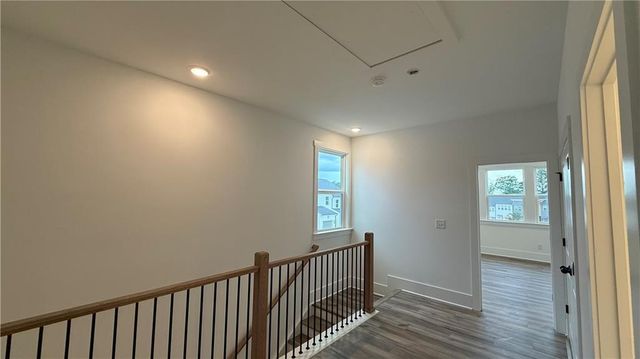 1607 Worley Way NW, Atlanta, GA 30318